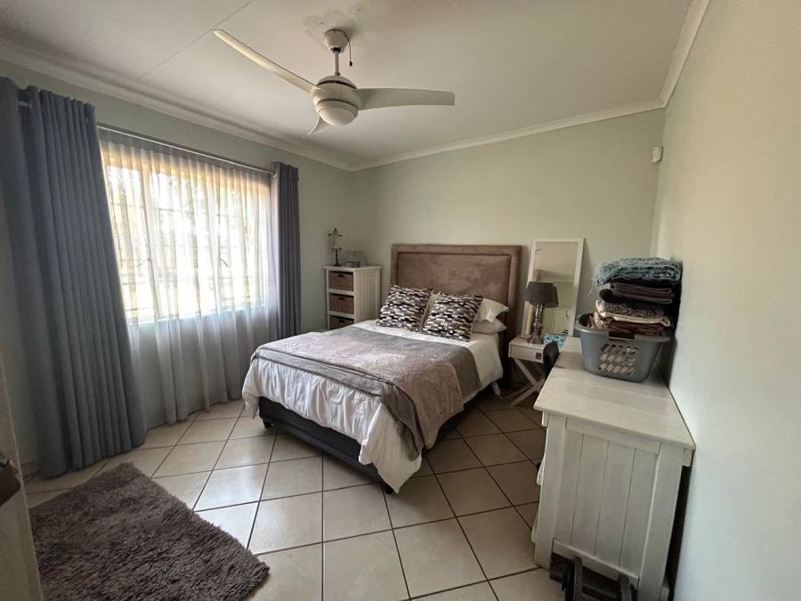 8 Bedroom Property for Sale in Swartruggens North West